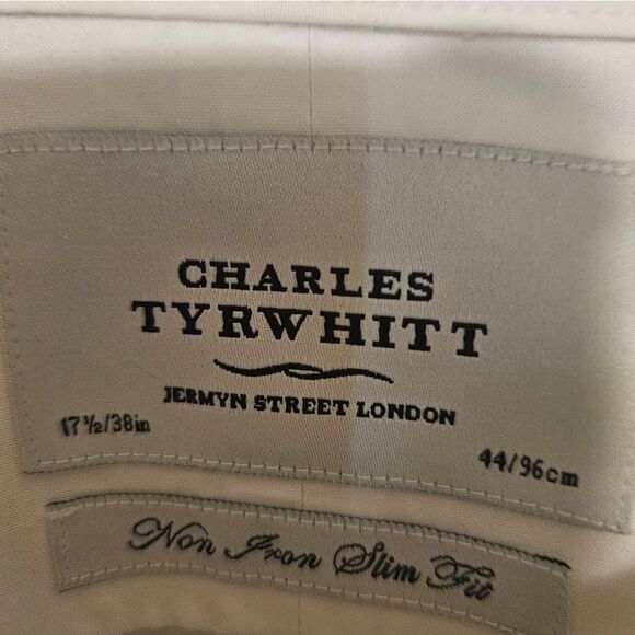 White Charles Tyrwhitt French Cuff Shirt Size 17.5x38 - Picture 2 of 7